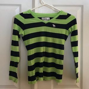 A&F Embroidered Kids Size Small Long Sleeve Tee